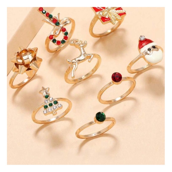8 Piece Christmas Crystal Ring Set - Picture 4 of 4